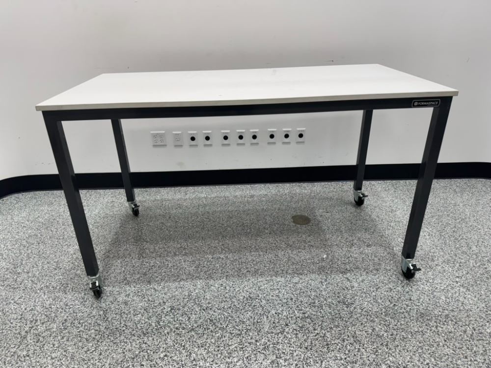 Image of Formaspace 6' Portable Lab Table